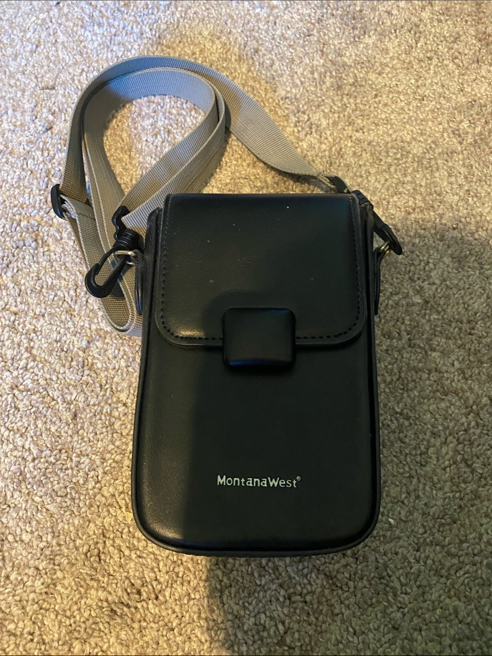 Montana West Black Messenger Crossbody with Contrast Strap